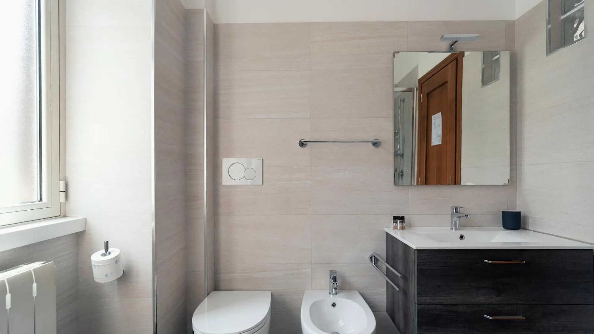 Art House Vaticano Luxury Apartment Rome
